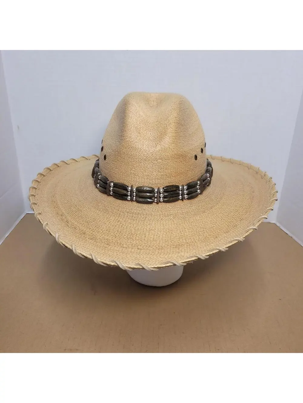 NEW WESTERN DESIGNER COWBOY HAT W/ BAND OF BEADS (Size 7 )